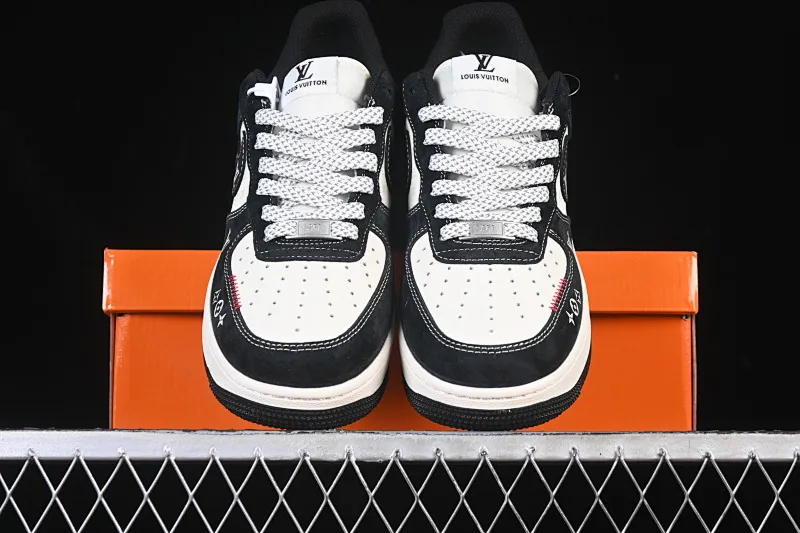 All categories Nk Air Force 1 Air Force series Nk Air Force 1 Low Air Force low-top Nike Air Force 1'07 Low LV joint woven label Air Force 1 low-top casual sneakers CX5050-Y26